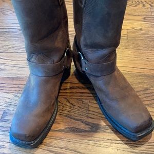 Brown Durango Boots. Great condition